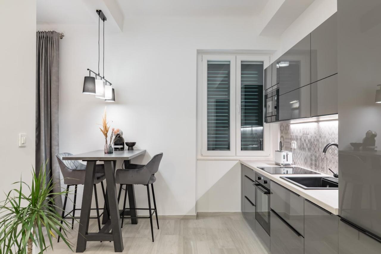 Studio Apartment Home Split Kültér fotó