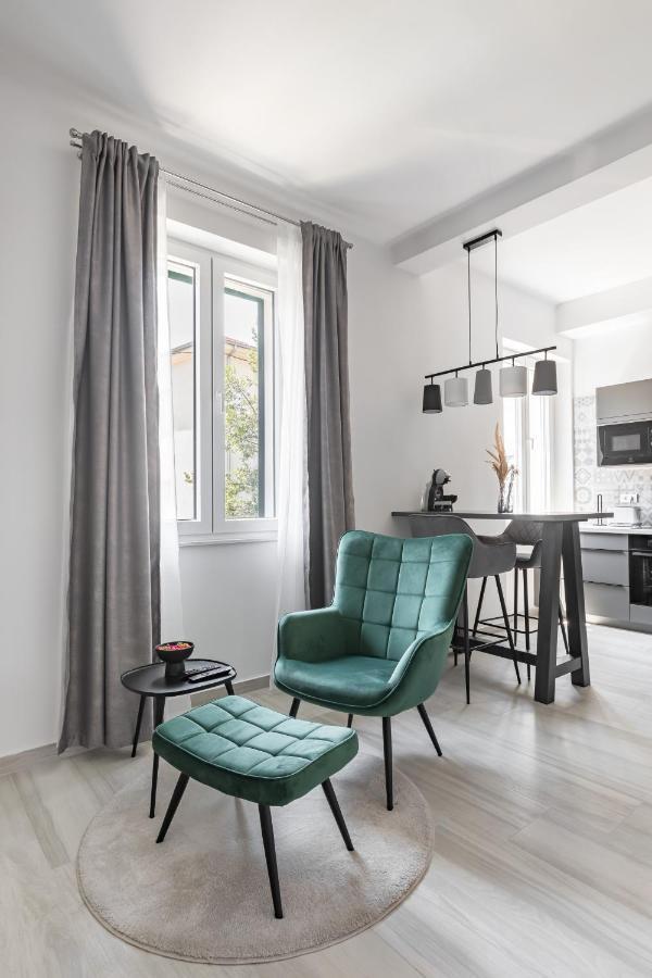 Studio Apartment Home Split Kültér fotó