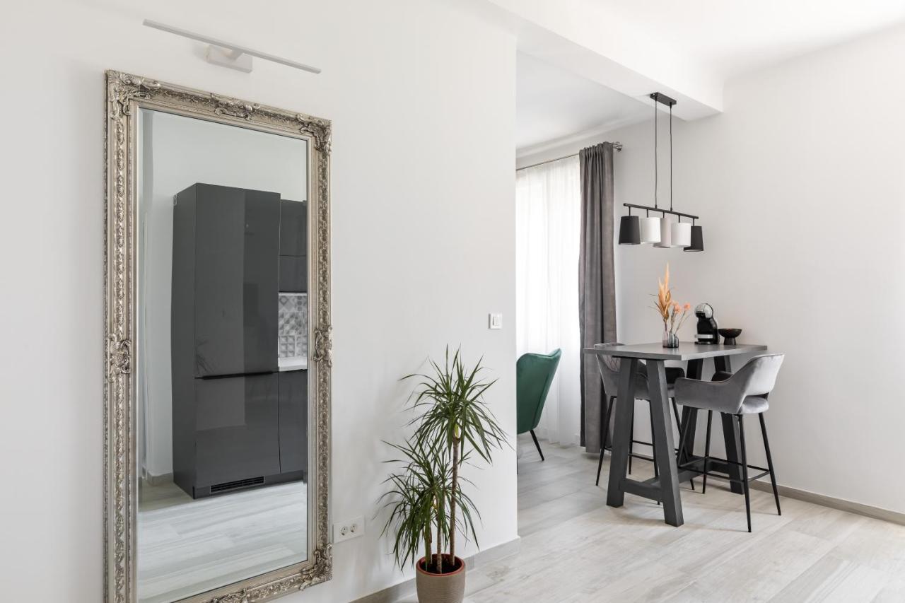 Studio Apartment Home Split Kültér fotó